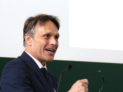 Prof. Jörg Rademann